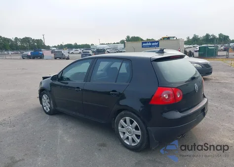 2007 Volkswagen Rabbit 4-Door из США, поврежденный, VIN WVWDR71K47W166447